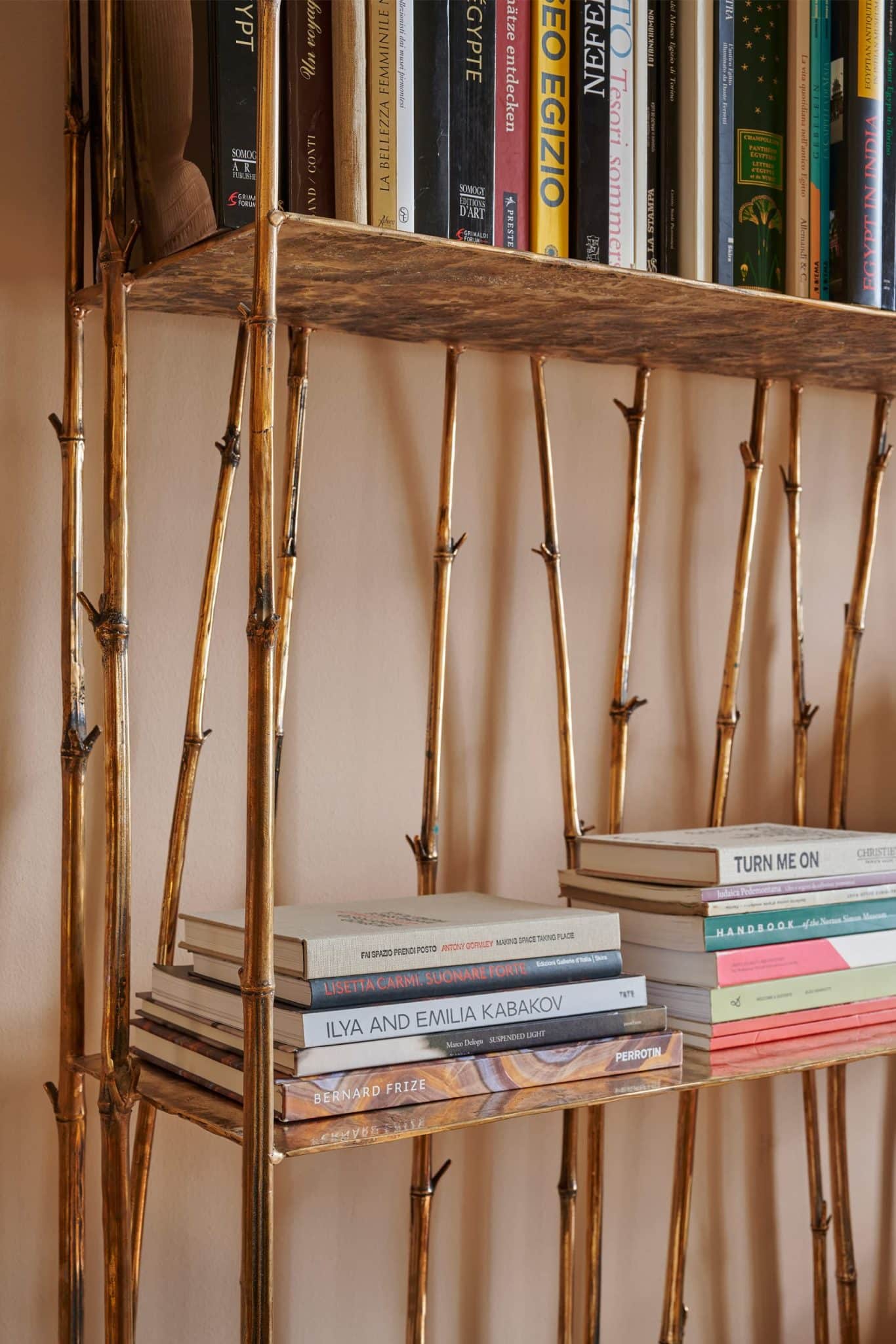 Bambù Forest Bookshelf in Bronze