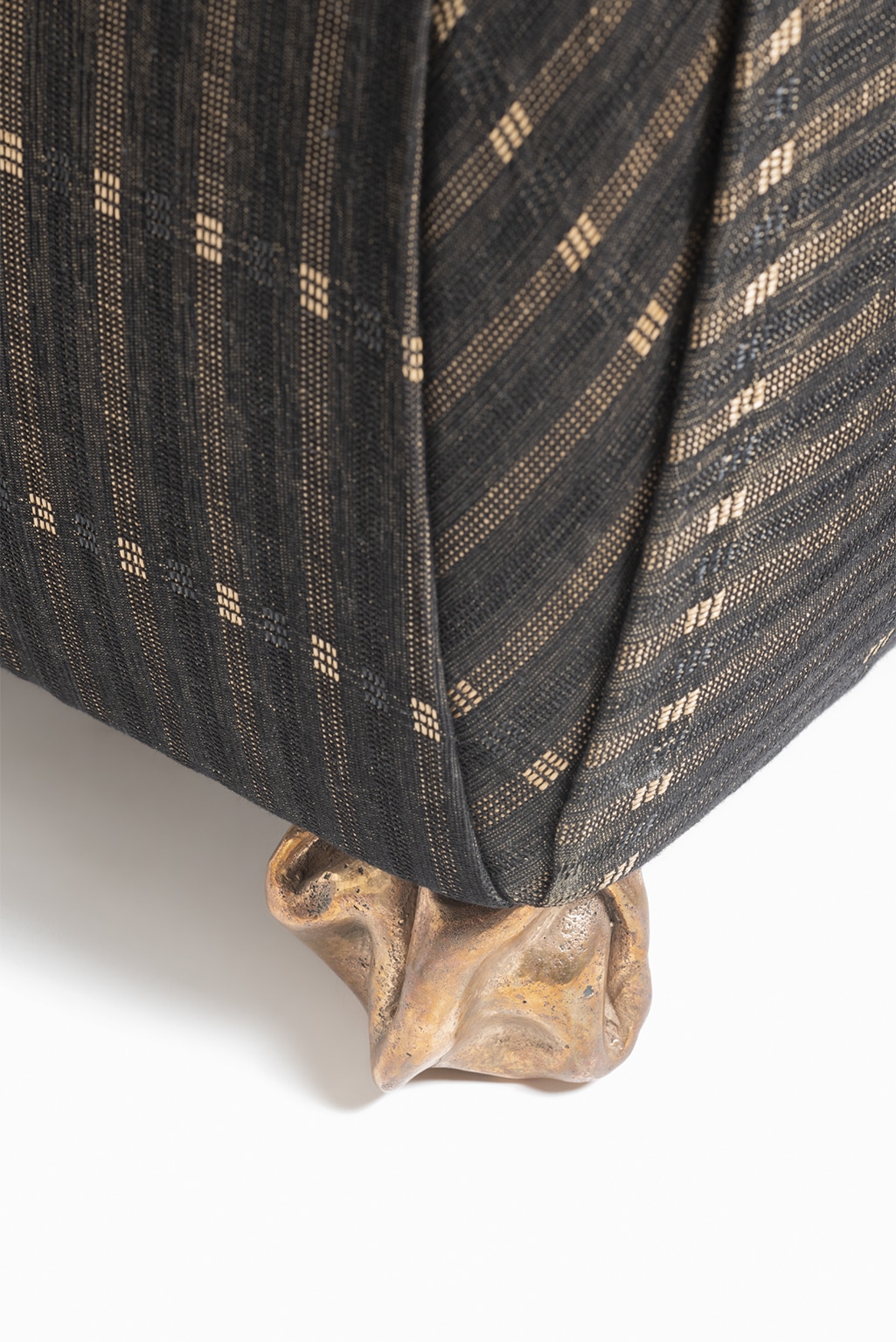 Crinkle Banquette in Bronze