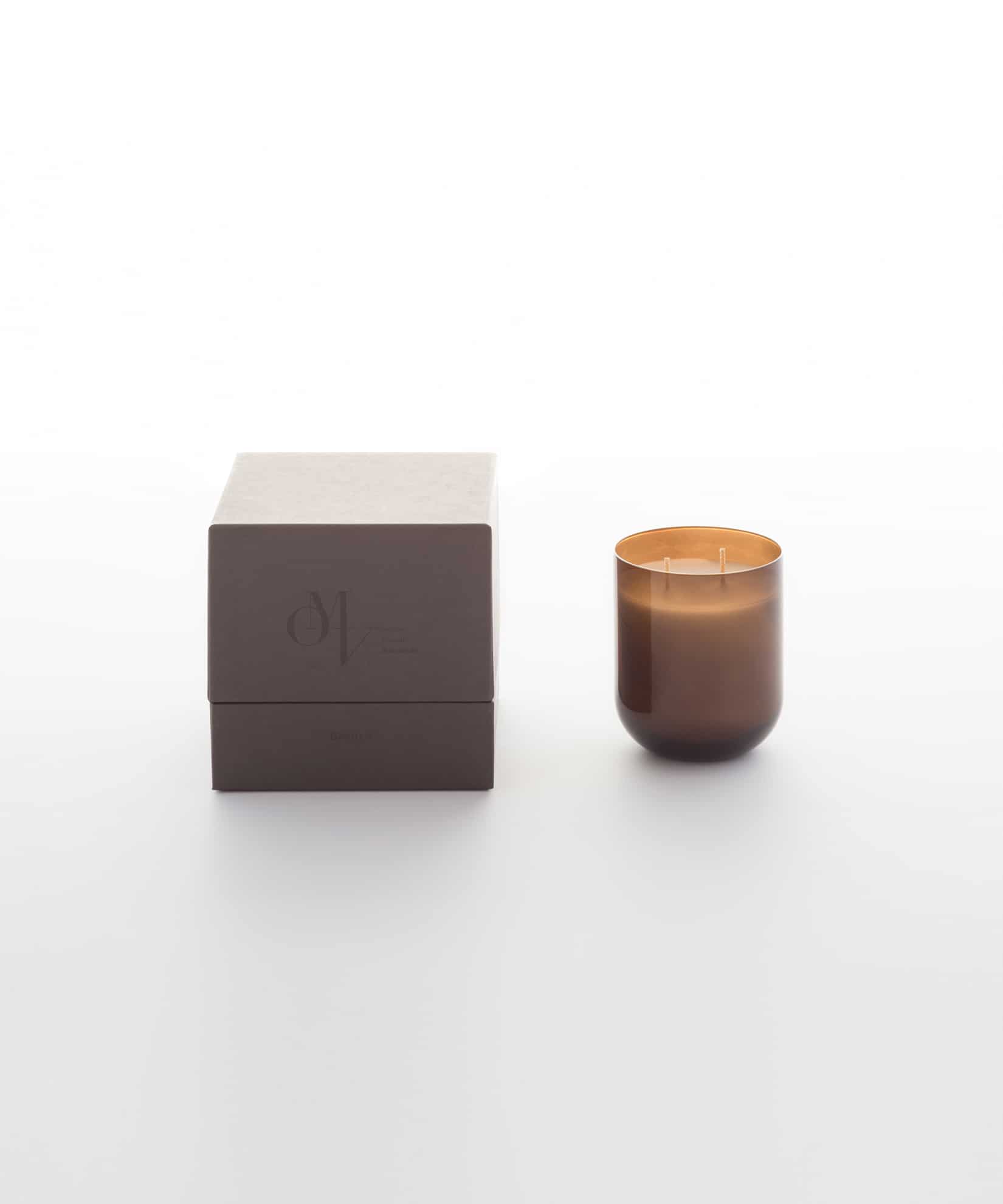 Bronzo scented candle