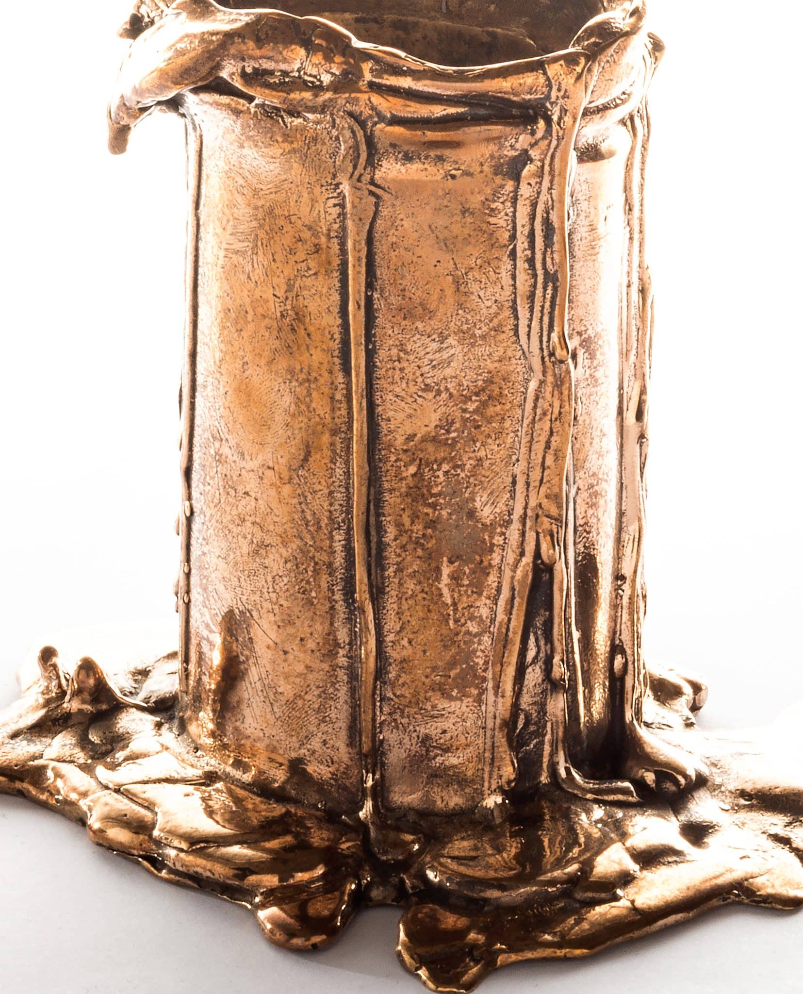 Melted Candle Holder in Bronze Thin Low