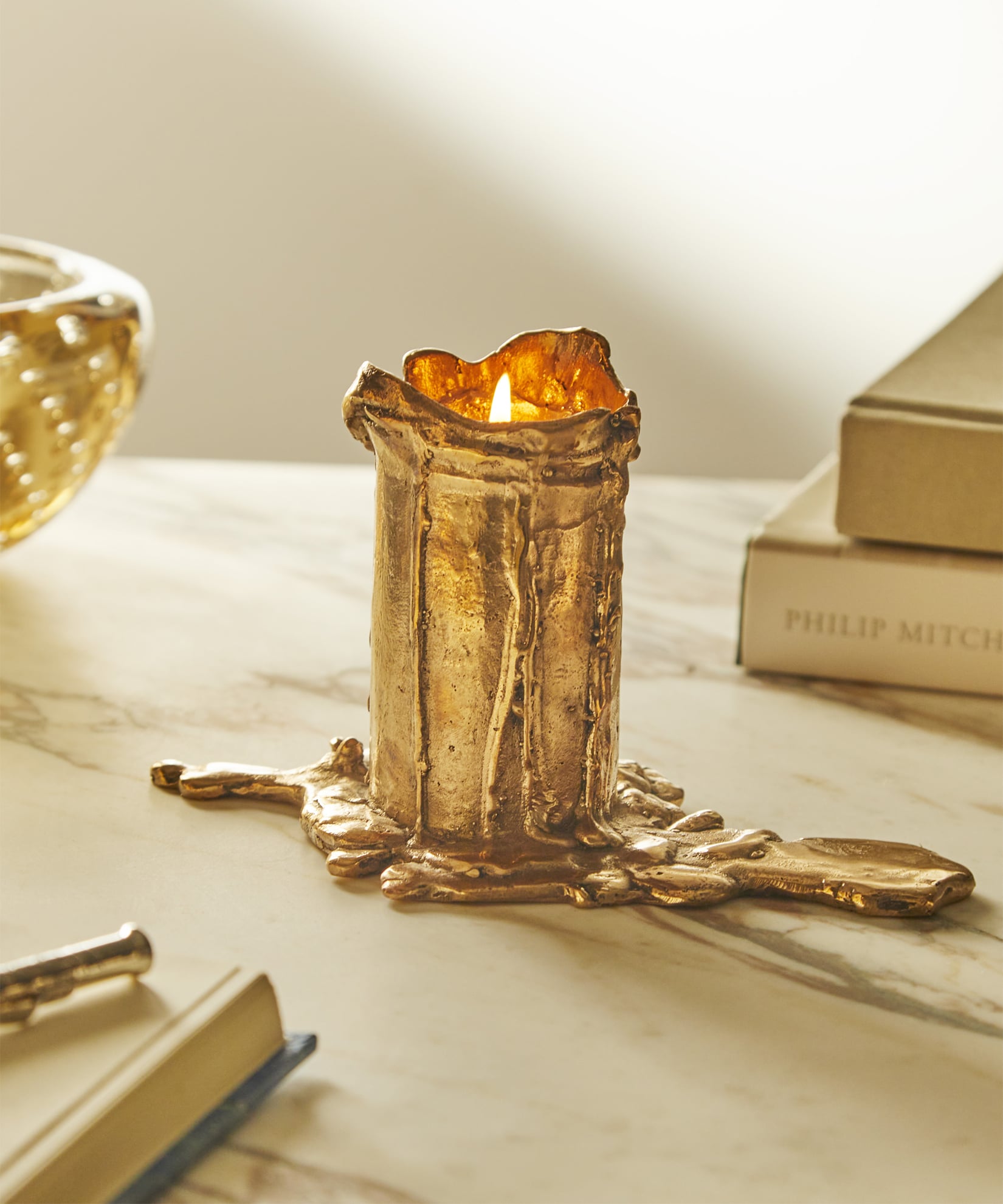 Melted Candle Holder in Bronze Thin Low