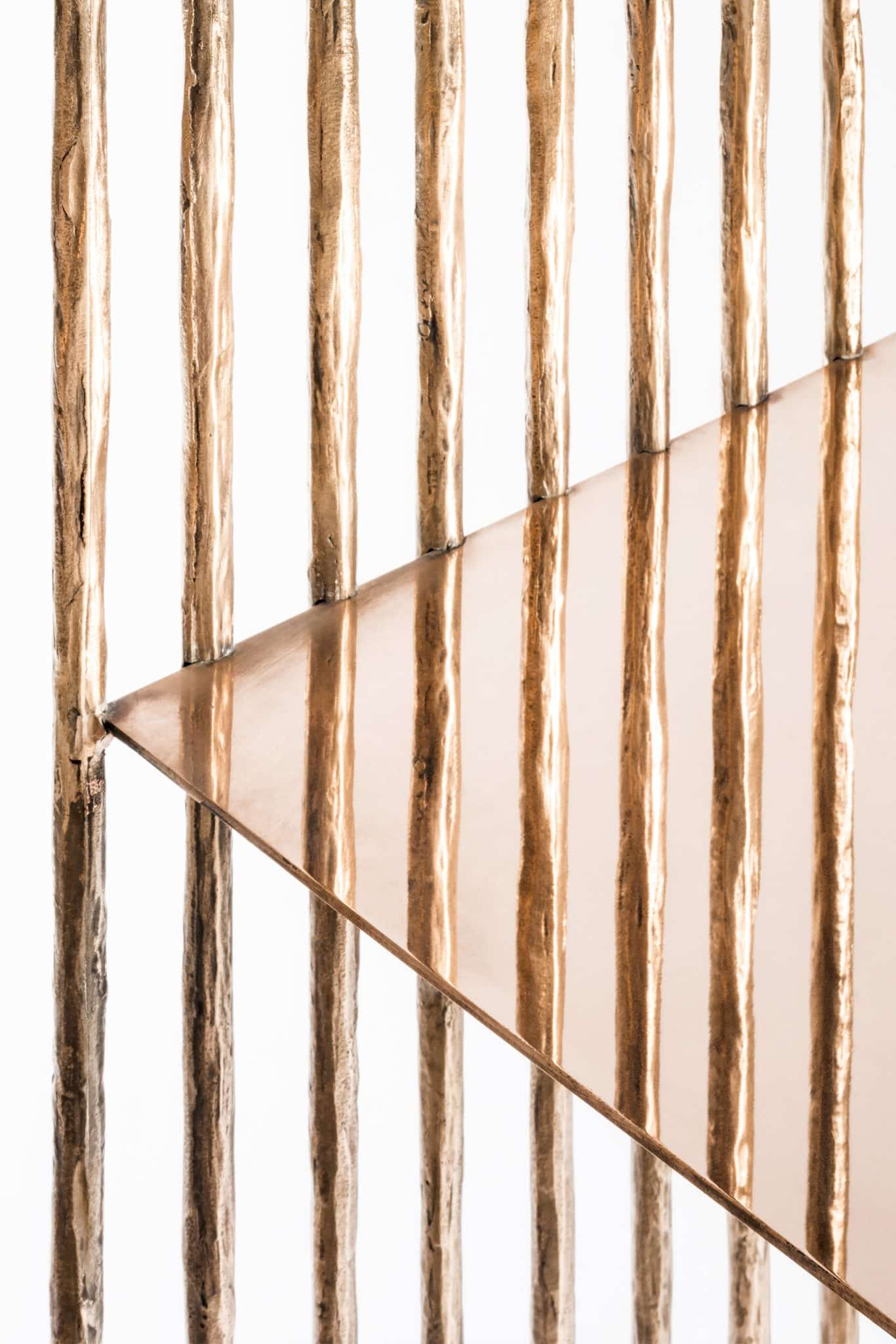Scottato Screen in Bronze